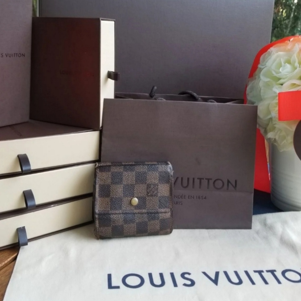 LOUIS VUITTON WALLET